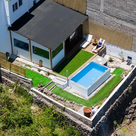 Serendipity Fm 民宿 *